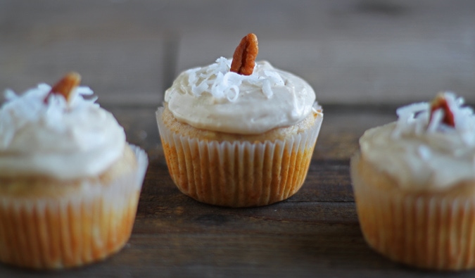Hummingbird Cupcakes with Brown Sugar Cream Cheese Frosting