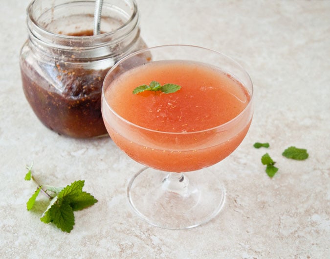 Fig-Jam-Whiskey-Cocktail