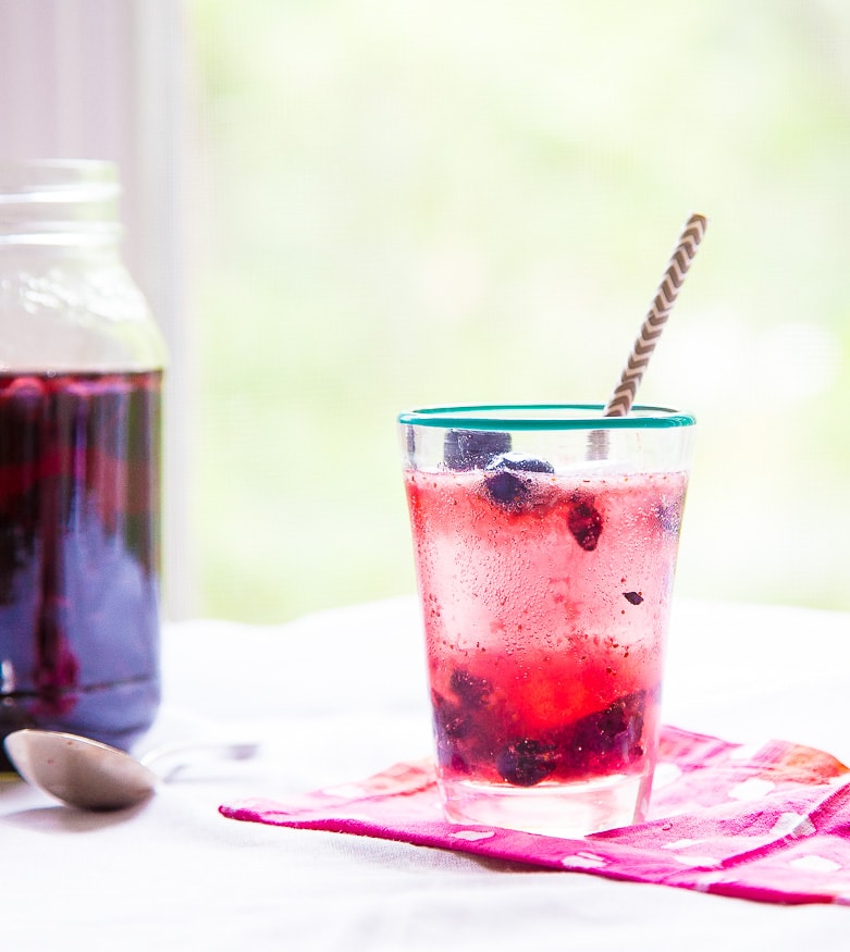 Tea soaked blueberry sparkling cocktail @dessertfortwo