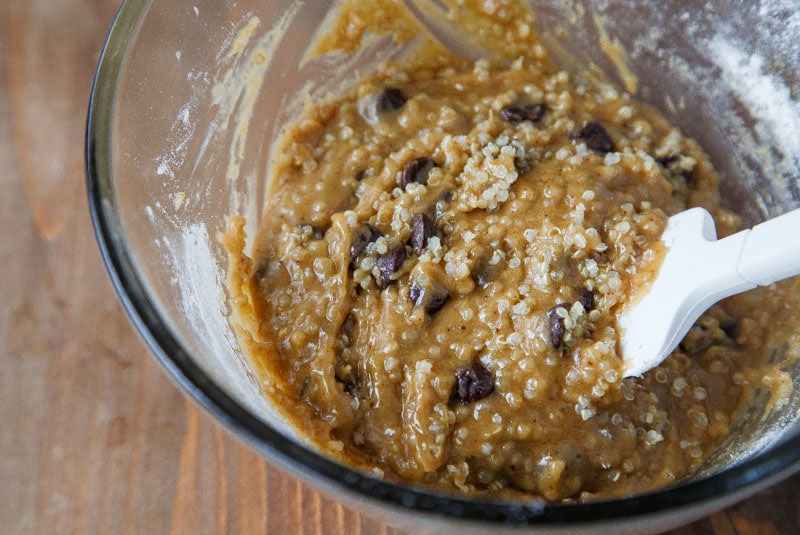 Superfood chocolate chip cookies: with quinoa!