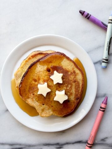 Easy banana pancakes for kids or toddler food. Just 3 ingredient recipes for kids