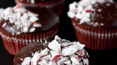 Chocolate Peppermint Crunch Cupcakes {cake mix}
