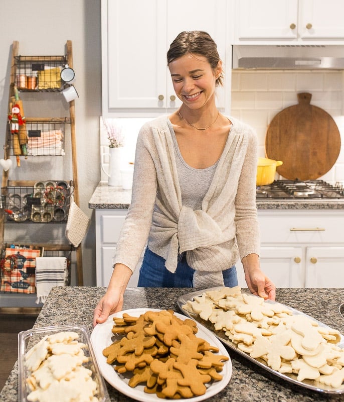 how-to-host-a-cookie-decorating-party