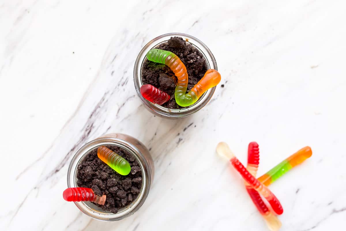 gummy worms in dirt cups